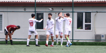 ÇİFTLİKKÖY BELEDİYESPOR, KADIKÖYSPOR’U 2-5 MAĞLUP ETTİ