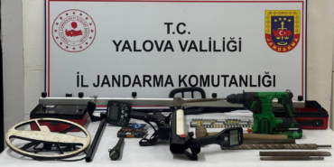 YALOVA’DA KAÇAK DEFINE OPERASYONU: ORMANLIK ALANDA 5 ŞAHIS SUÇÜSTÜ YAKALANDI