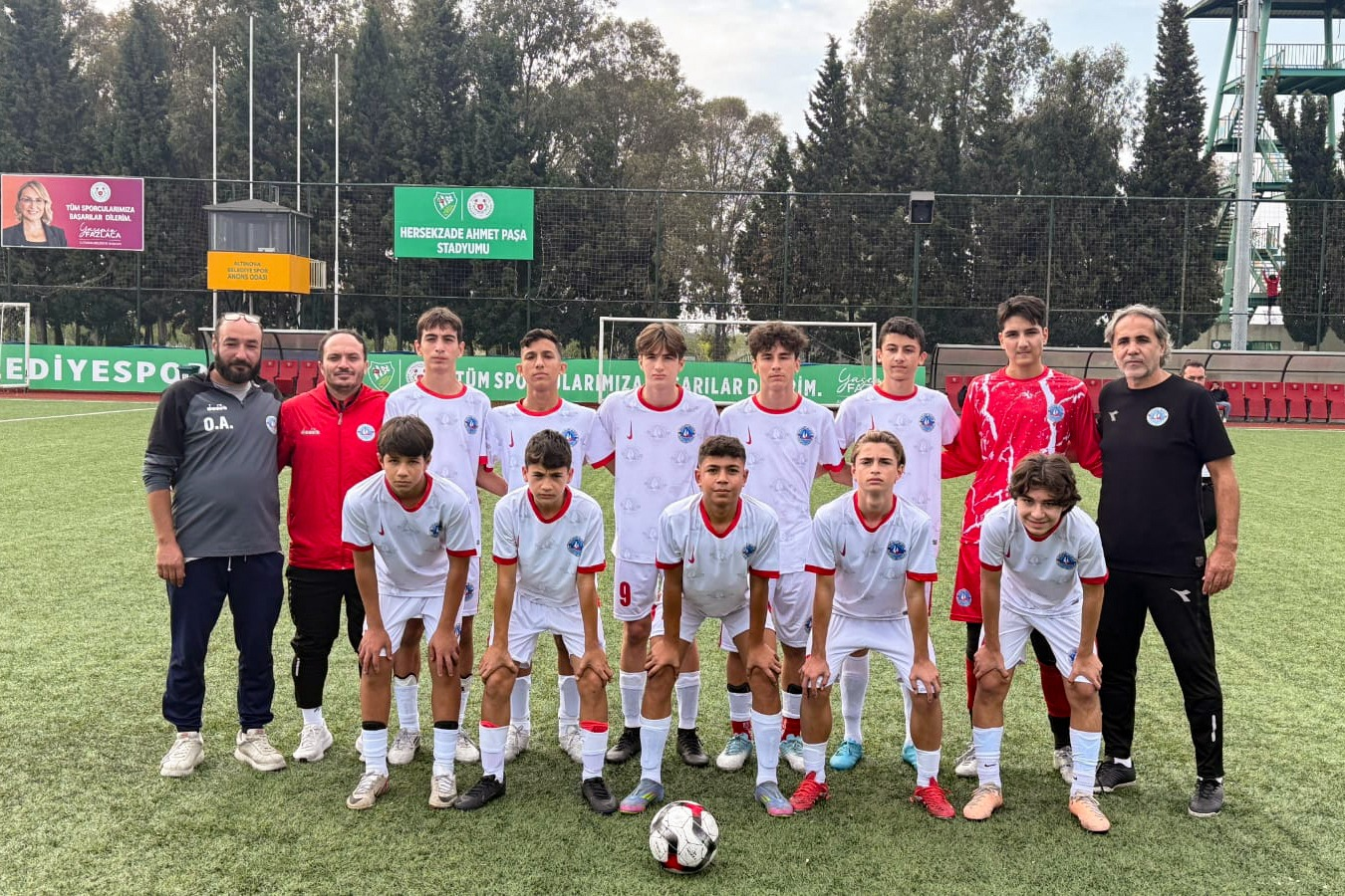 ÇİFTLİKKÖY ALTYAPI TAKIMLARINDA BU HAFTA 5 ÇİFTLİKKÖY ALTYAPI TAKIMLARINDA BU HAFTA