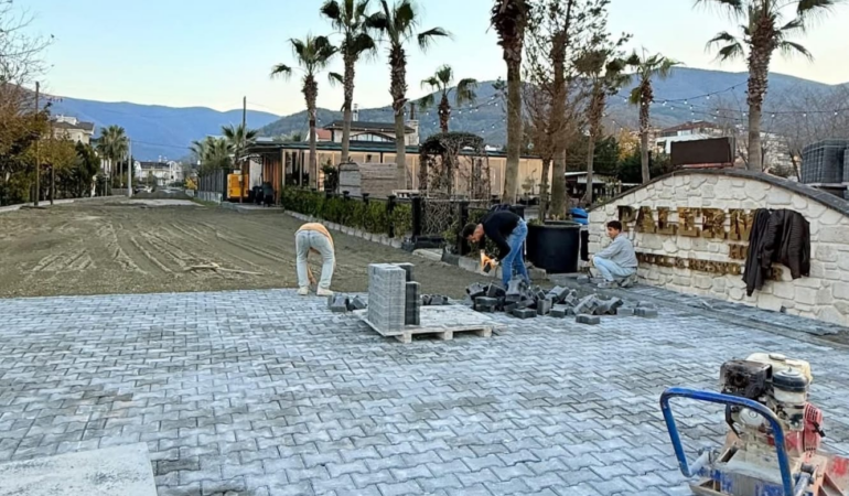 Teşvikiye’de Kaldırım ve Yol Seferberliği: Başkan Mustafa Nurten Çalışmaları Yerinde İnceledi