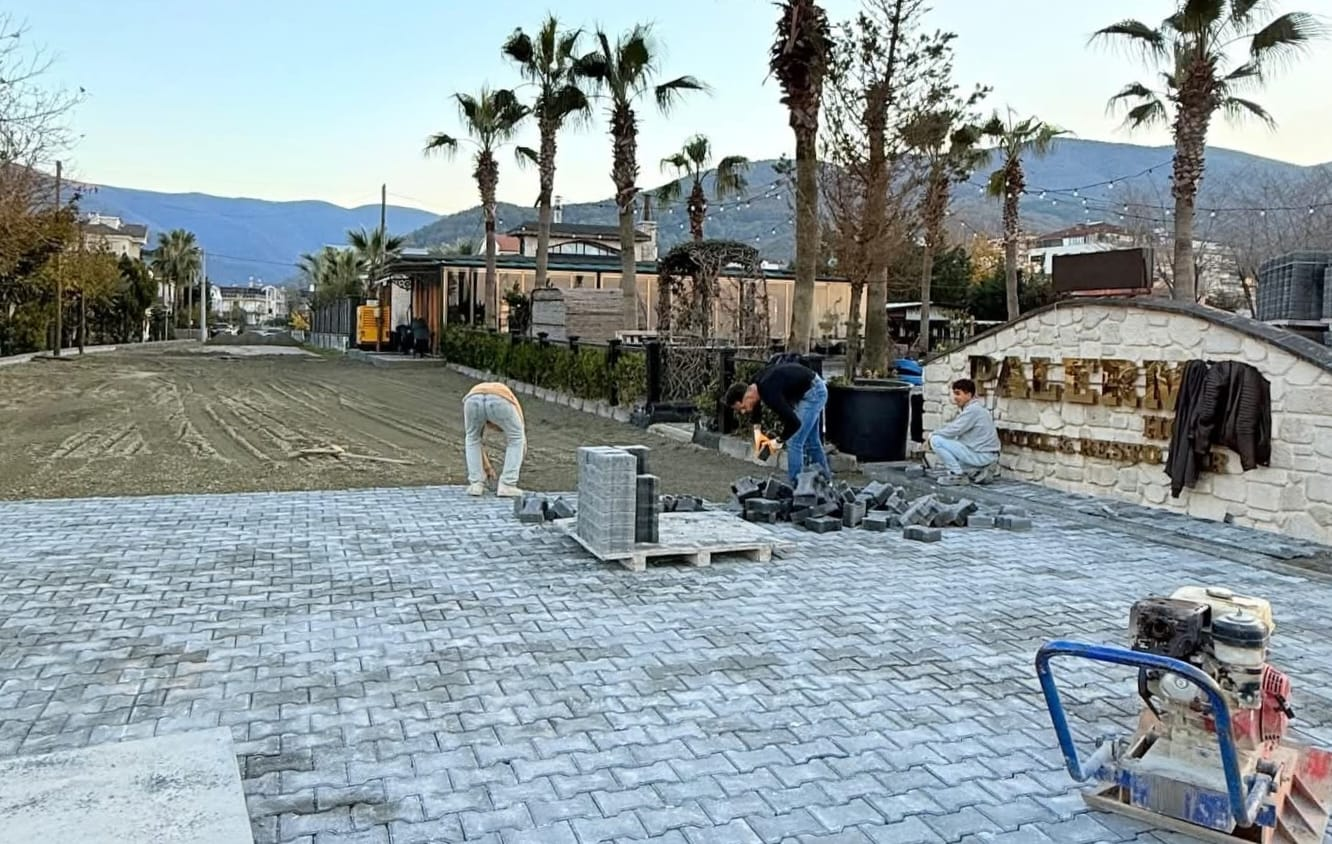 Teşvikiye’de Kaldırım ve Yol Seferberliği: Başkan Mustafa Nurten Çalışmaları Yerinde İnceledi