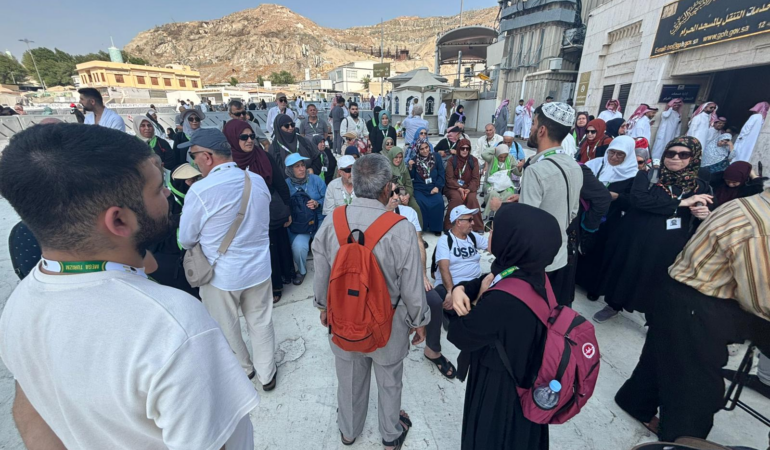 Yalova Türk Sağlık-Sen’den Anlamlı Umre Programı: 85 Kişilik Katılımla Manevi Yolculuk Tamamlandı