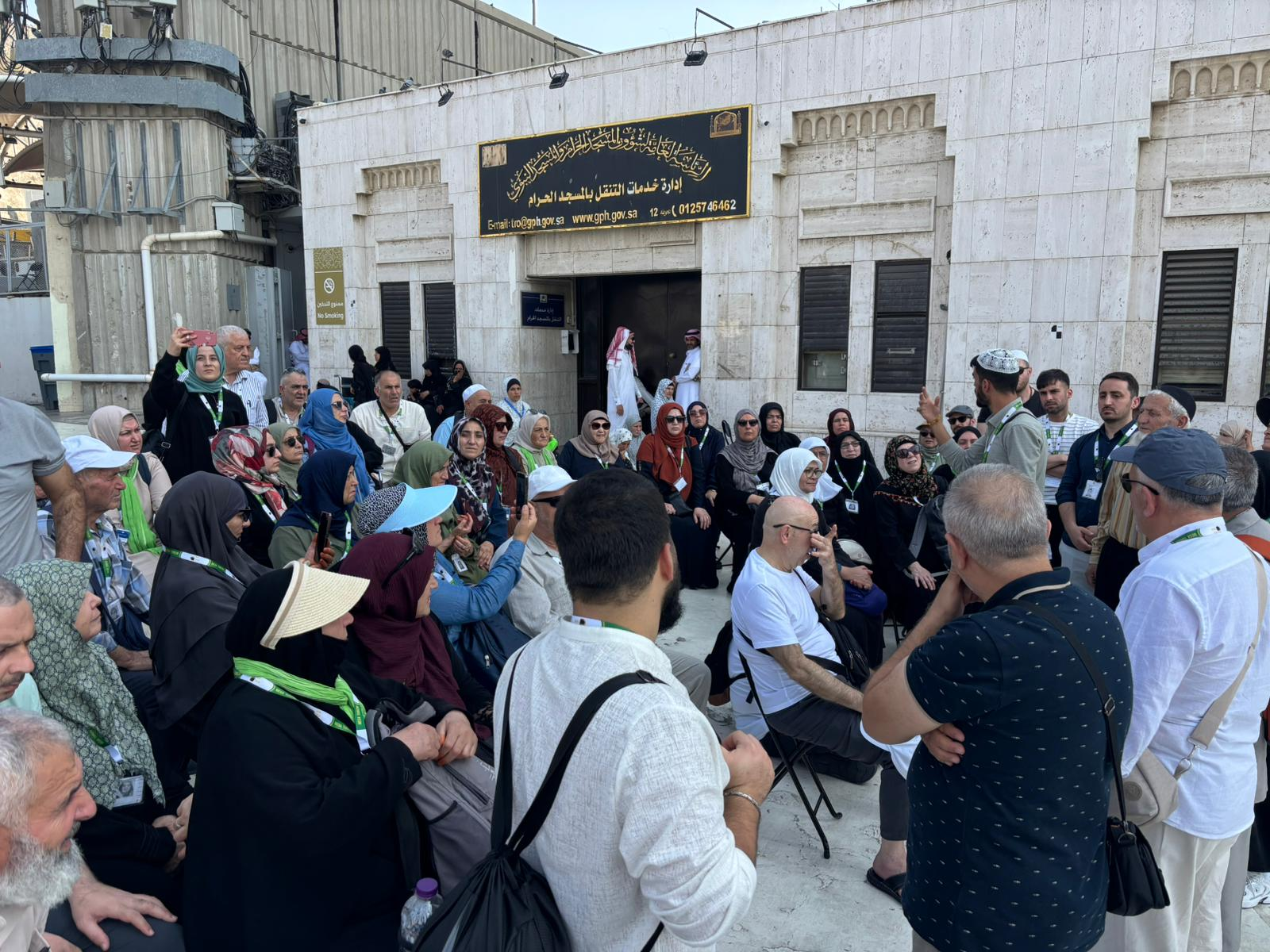 Yalova Türk Sağlık-Sen’den Anlamlı Umre Programı: 85 Kişilik Katılımla Manevi Yolculuk Tamamlandı 4 Yalova Türk Sağlık-Sen’den Anlamlı Umre Programı: 85 Kişilik Katılımla Manevi Yolculuk Tamamlandı