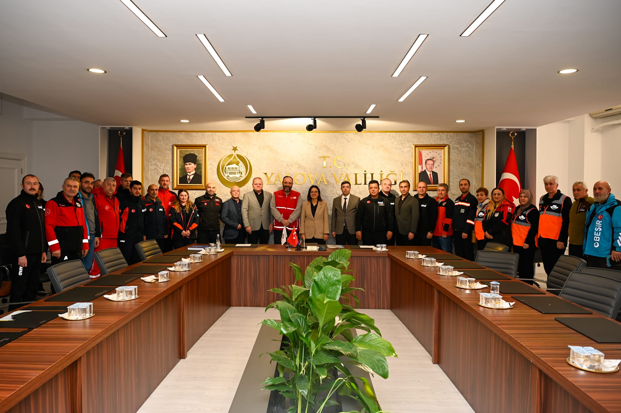 Yalova’da Afetlere Havadan Güçlü Müdahale: AFAD ile İHAKUT Arasında İHA Tabanlı Arama Kurtarma Protokolü İmzalandı 4 Yalova’da Afetlere Havadan Güçlü Müdahale: AFAD ile İHAKUT Arasında İHA Tabanlı Arama Kurtarma Protokolü İmzalandı