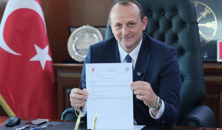 BAŞKAN YELE, “BELEDİYEMİZİN ARTIK 1 KURUŞ BİLE VERGİ BORCU YOK”