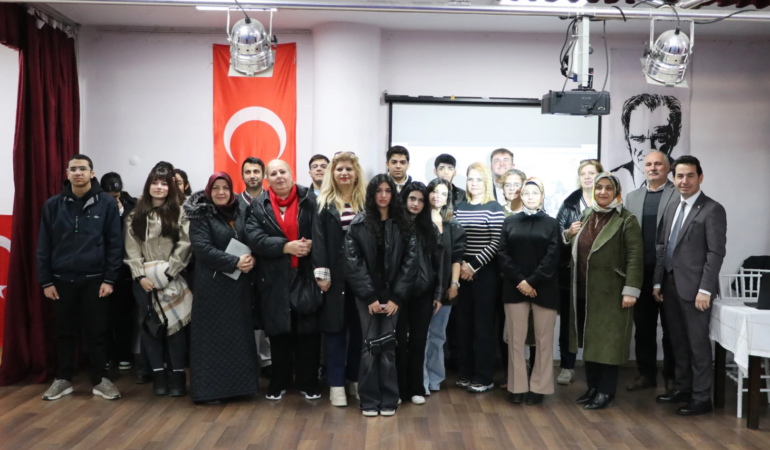 ÇİFTLİKKÖY’DE GİRİŞİMCİLİK VE KOOPERATİFÇİLİK SEMİNERİ YAPILDI