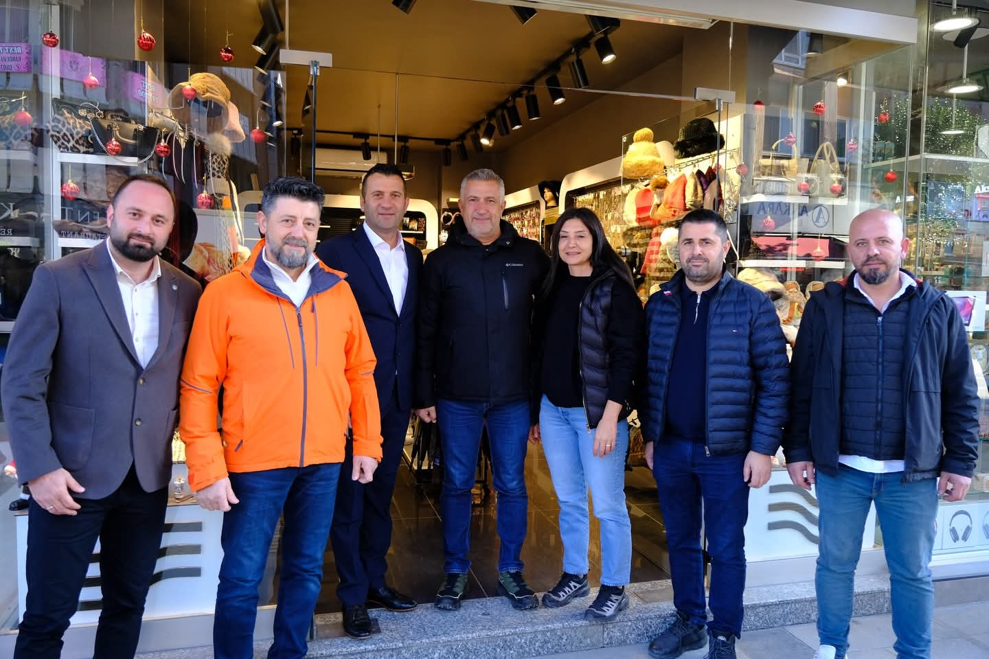 Aydın Kacir: “Esnafımıza Derin Bir Nefes Aldıracağız” 4 Aydın Kacir: “Esnafımıza Derin Bir Nefes Aldıracağız”