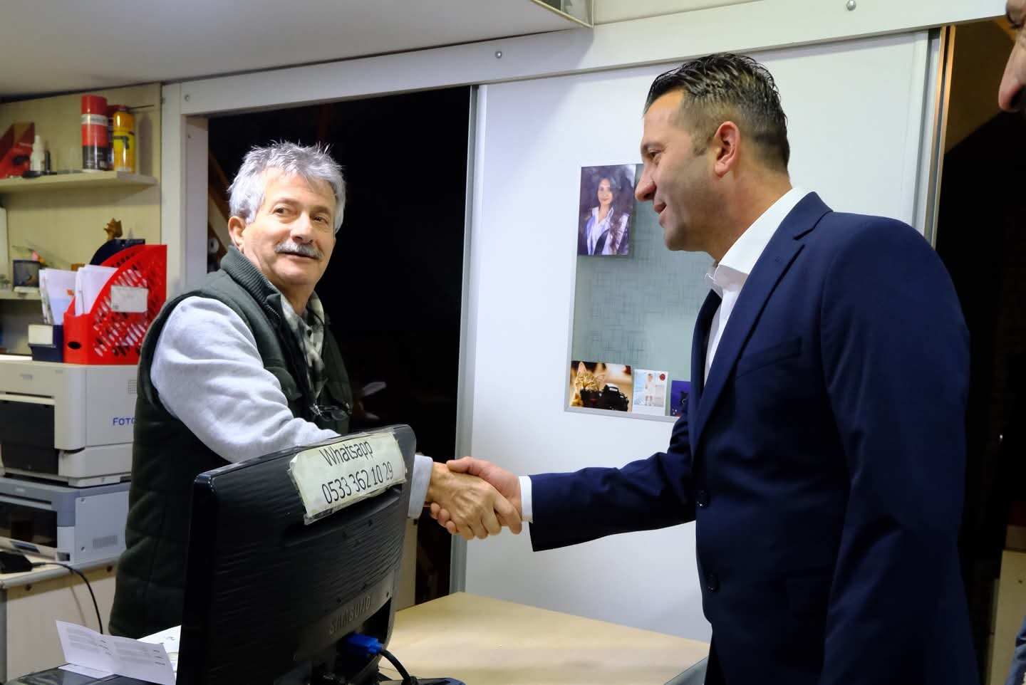 Aydın Kacir: “Esnafımıza Derin Bir Nefes Aldıracağız” 11 Aydın Kacir: “Esnafımıza Derin Bir Nefes Aldıracağız”