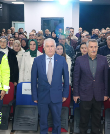 Yalova’da Okul Servislerine Güvenlik Eğitimi: Sürücü ve Rehber Personele Hayati Kurallar Anlatıldı