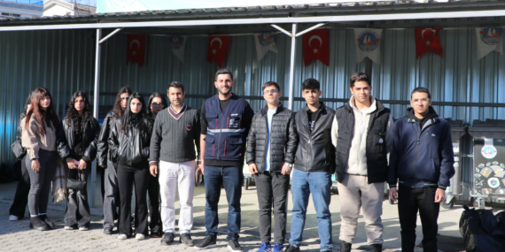 MUHASEBE ÖĞRENCİLERİ ÇİFTLİKKÖY SIFIR ATIK MERKEZİ’NDE