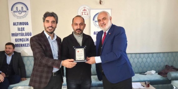 Gençlik Koordinatörlüğü Yıl Sonu İstişare Toplantısı Altınova’da Gerçekleştirildi