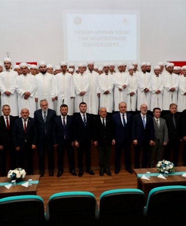 Diyanet Akademisi Ordu Dini İhtisas Merkezi 3. Dönem Mezunlarını Verdi