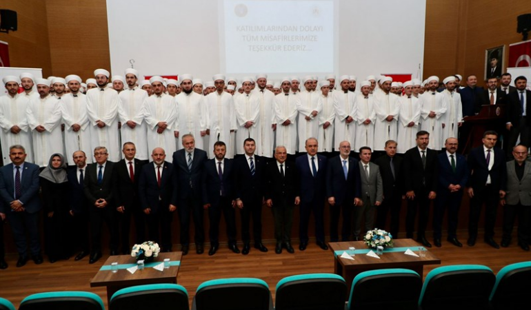 Diyanet Akademisi Ordu Dini İhtisas Merkezi 3. Dönem Mezunlarını Verdi