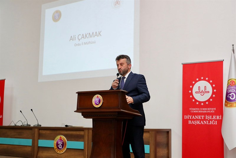 Diyanet Akademisi Ordu Dini İhtisas Merkezi 3. Dönem Mezunlarını Verdi