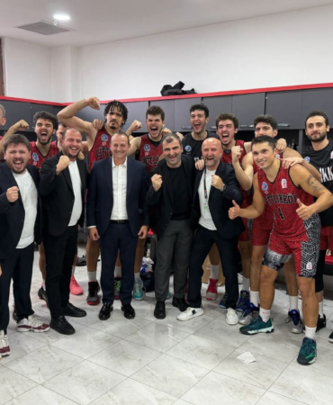 Çiftlikköy Belediye’den Nefes Kesen Galibiyet: 66-65