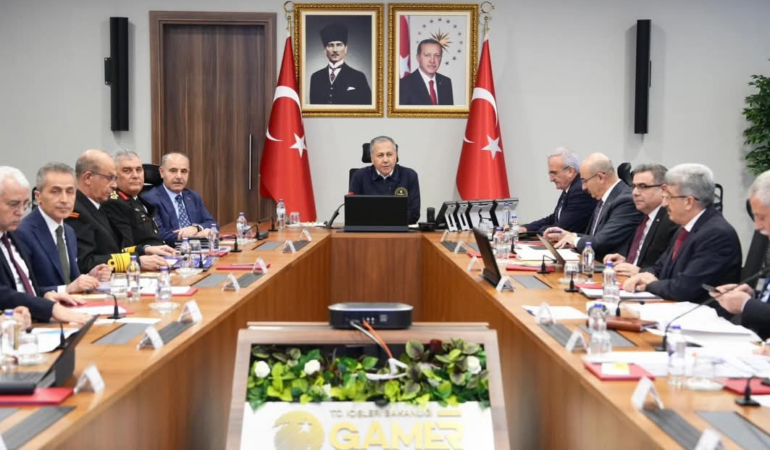 Vali Dr. Hülya Kaya, Yeni Yıl Tedbirleri Koordinasyon Toplantısına Katıldı