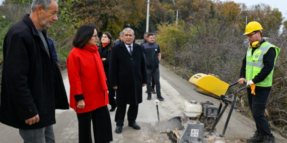 Kirazlı Köyü Ana Yolunda Beton Yol Çalışmaları Hız Kesmeden Sürüyor
