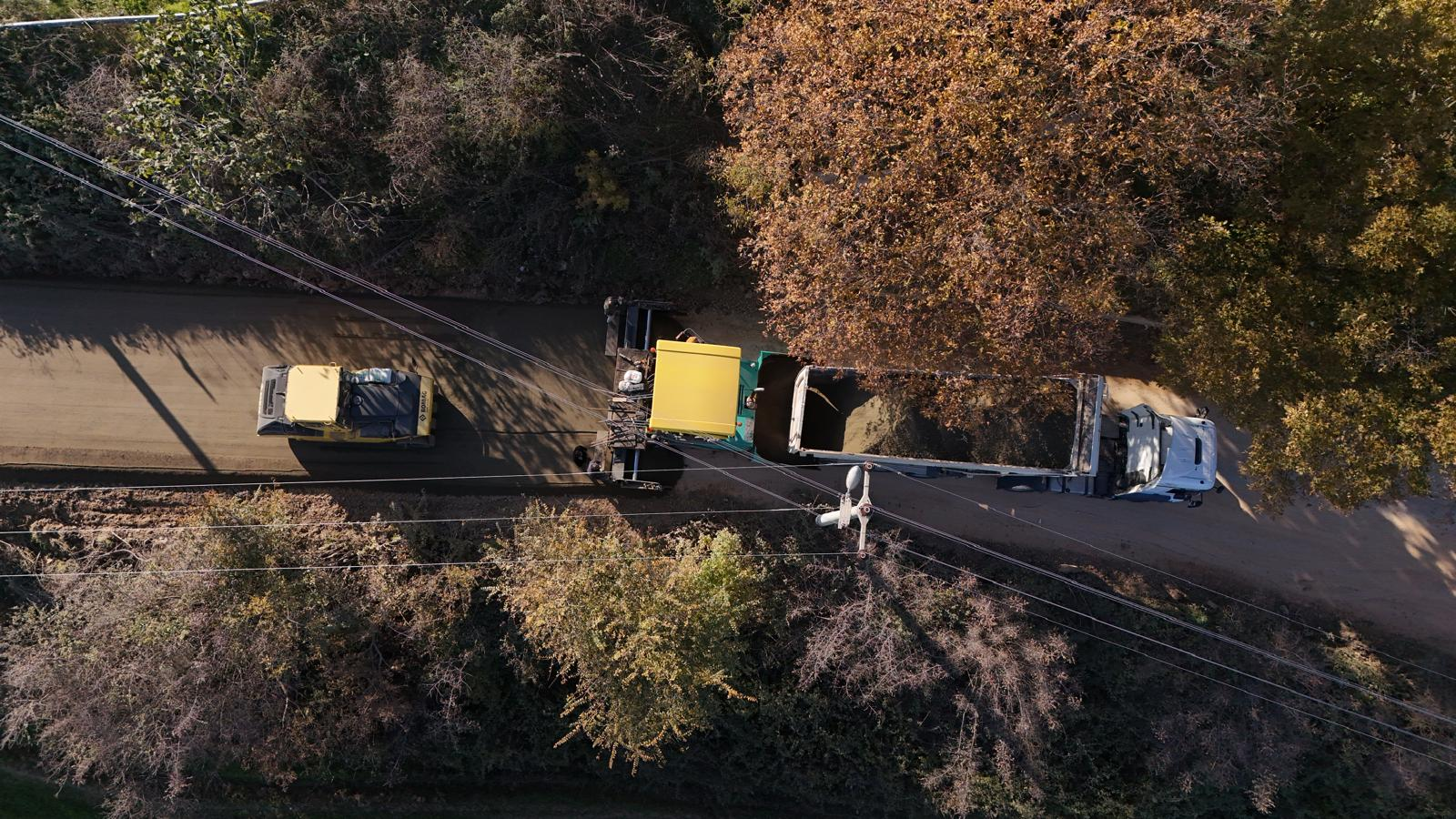 Kirazlı Köyü Ana Yolunda Beton Yol Çalışmaları Hız Kesmeden Sürüyor