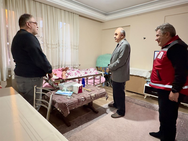 Vali Erol, Engelli Ailelerine Verdiği Sözü Yerine Getirdi