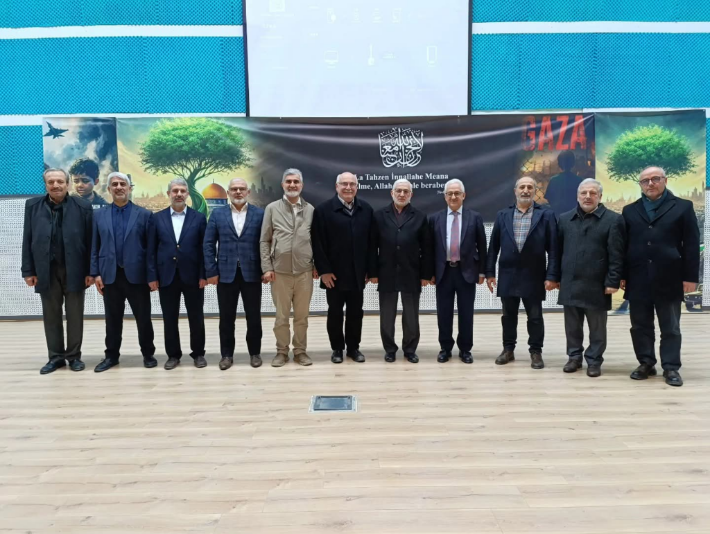 Yalova İl Müftüsü İlyas Yılmaztürk, “Modern Dünyanın Sırat-ı Müstakimi” Programına Katıldı