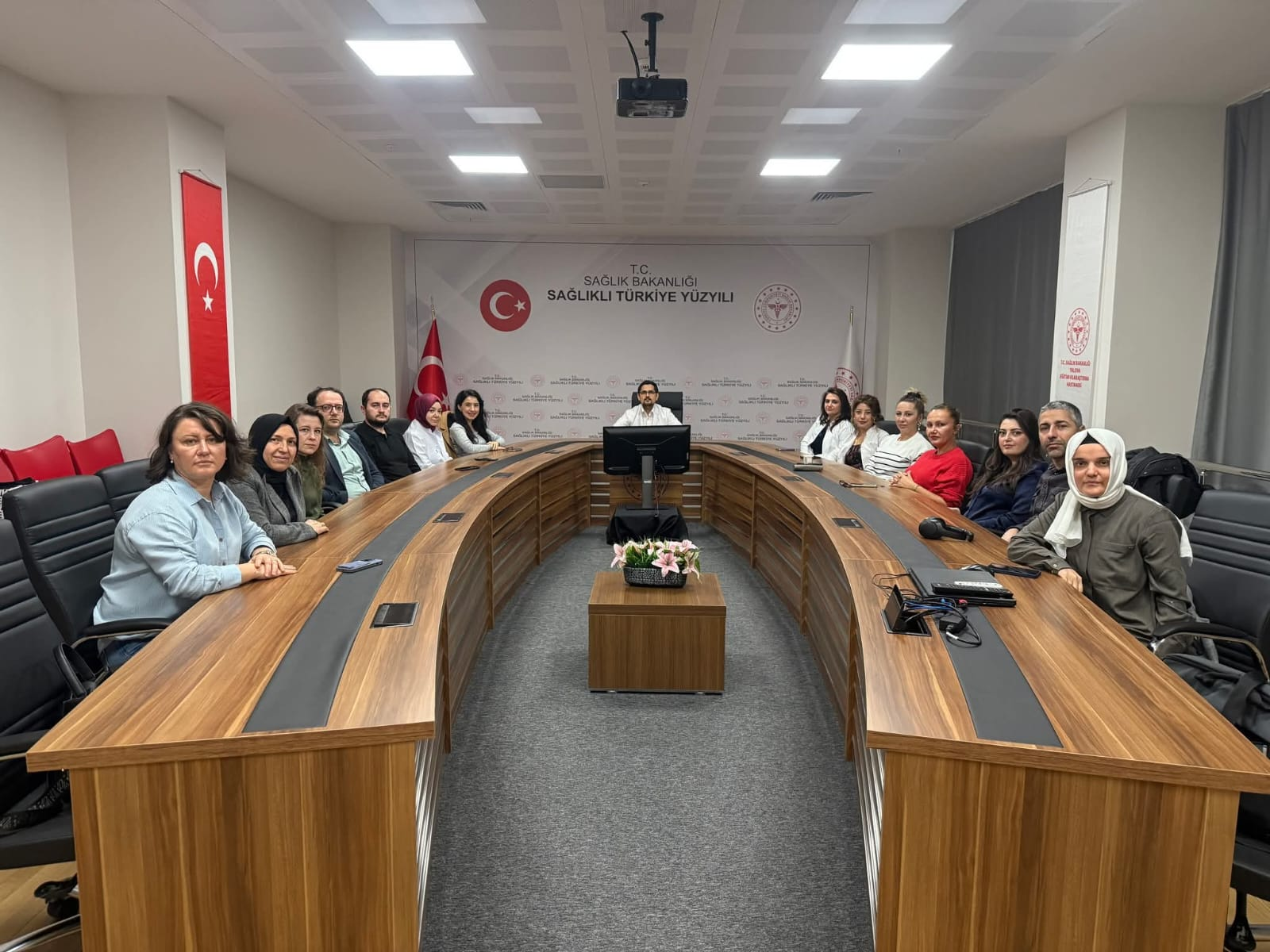 Yalova Eğitim ve Araştırma Hastanesi’nde Temel Tıp Bilimleri Toplantısı Düzenlendi