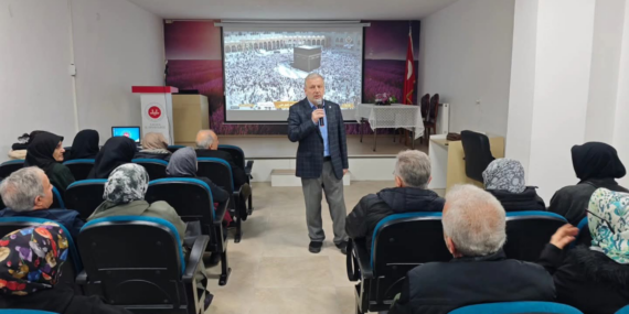 5 Farklı Turla Umre’ye Gidecek 62 Umreciye Kapsamlı Seminer Programı