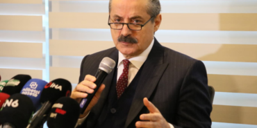 Faruk Çelik’ten Sert Mesaj: “Taş Atana Taşın Cevabı Verilir”