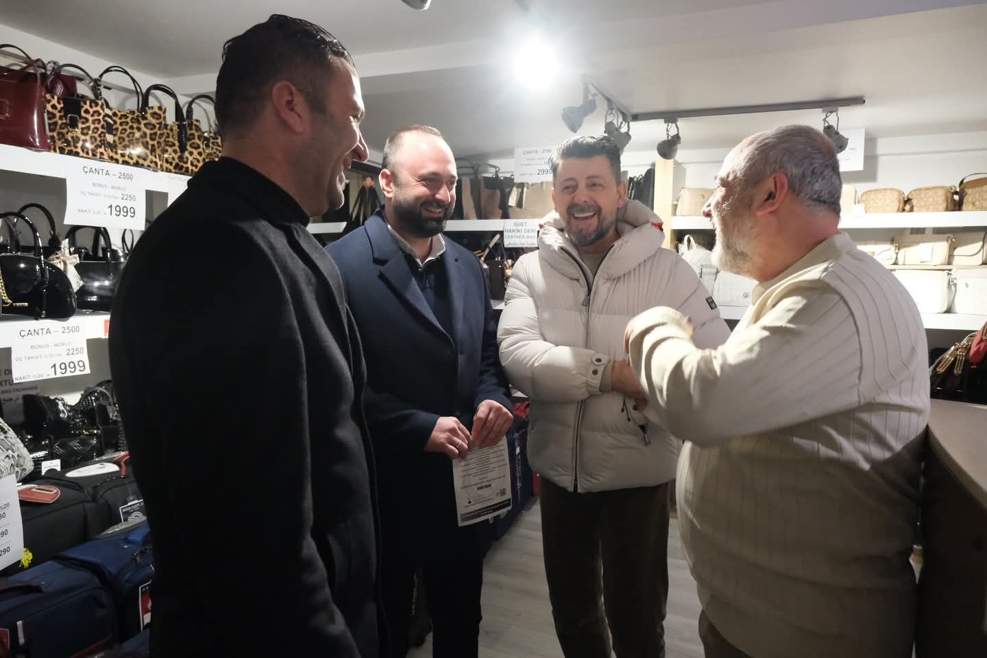 Yalova Esnafında Değişim Vurgusu: Aydın Kacir’den Katılımcı ve Şeffaf Yönetim Mesajı 8 Yalova Esnafında Değişim Vurgusu: Aydın Kacir’den Katılımcı ve Şeffaf Yönetim Mesajı