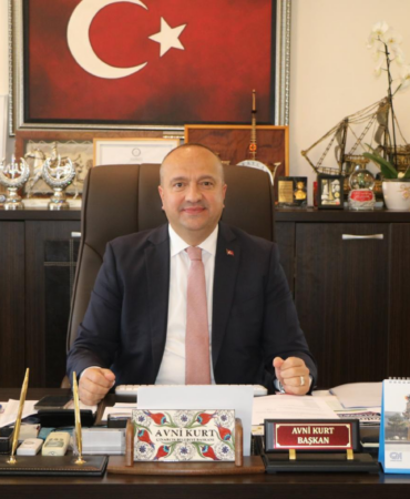 Çınarcık Belediye Başkanı Avni Kurt’un yeni yıl mesajı: