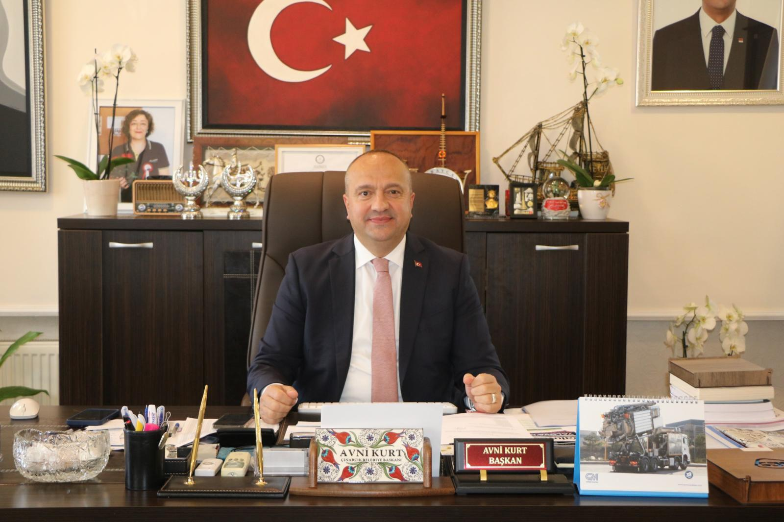 Çınarcık Belediye Başkanı Avni Kurt’un yeni yıl mesajı: