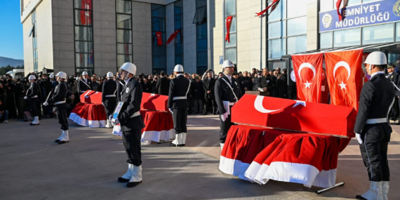 Yalova Şehitlerini Uğurladı: Kahraman Polisler Dualarla Ebediyete Uğurlandı