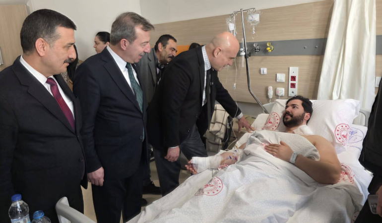 İYİ Parti Kurmay Heyetinden Yalova’da Şehit Polisler İçin Anma ve Yaralı Polislere Moral Ziyareti