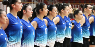ÇİFTLİKKÖY’ÜN SULTANLARI ES VOLEYBOL’U DEPLASMANDA DEVİRDİ (3-0)