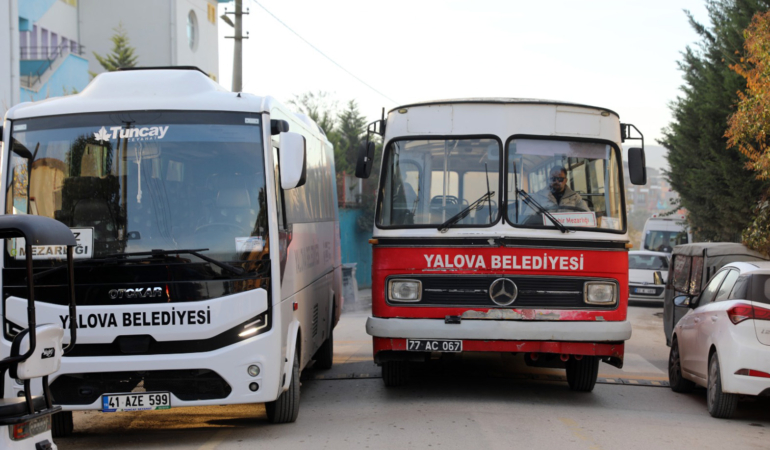 YALOVA BELEDİYESİ’NDEN CUMA GÜNLERİ KABRİSTAN ZİYARETLERİNE ÜCRETSİZ ULAŞIM