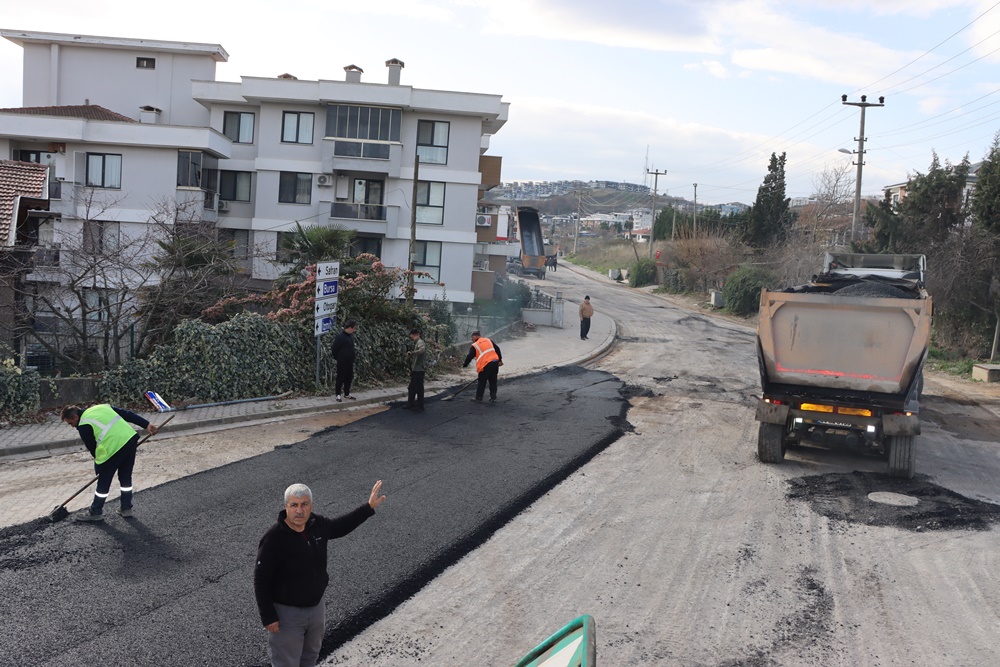 ALİ ŞENER CADDESİ’NDE ASFALT ÇALIŞMASI BAŞLATILDI 7 ALİ ŞENER CADDESİ’NDE ASFALT ÇALIŞMASI BAŞLATILDI