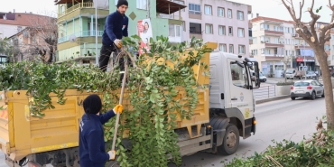 BUDAMA ÇALIŞMALARI ŞEHİT ÖMER FAYDALI CADDESİNDE DEVAM ETTİ