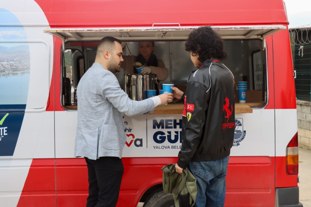 SINAV HAFTASI BOYUNCA ÇORBALAR YALOVA BELEDİYESİ’NDEN