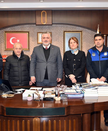 YALOVA BELEDİYESİ ZABITA PERSONELİ TERFİ SEVİNCİ YAŞADI