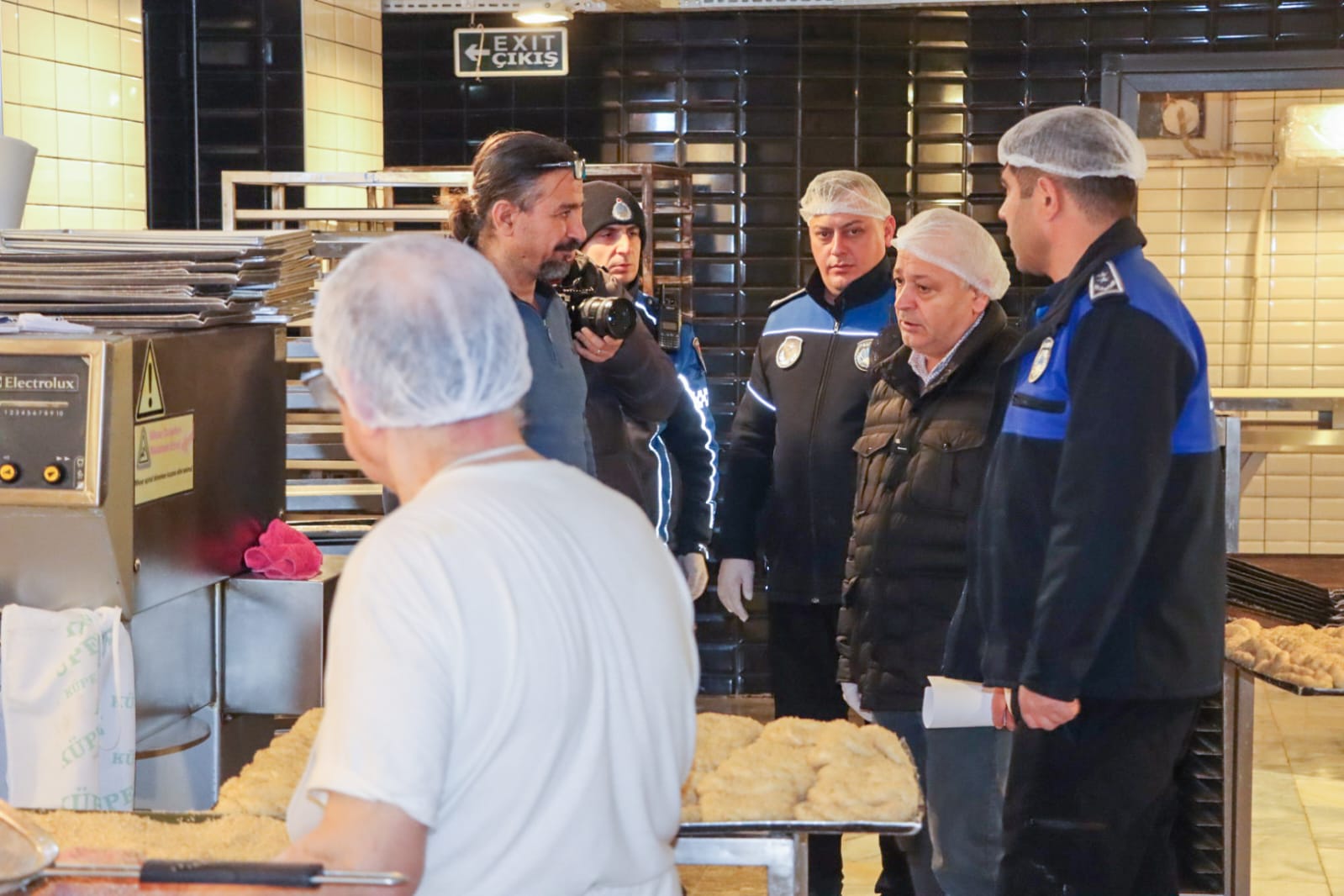 YALOVA BELEDİYESİ ZABITA EKİPLERİ FIRIN DENETİMİ GERÇEKLEŞTİRDİ