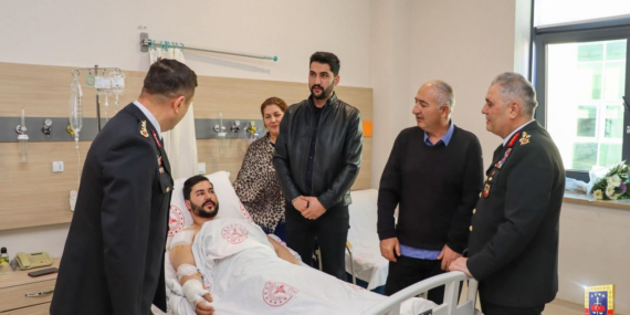 Jandarma Genel Komutanı Orgeneral Ali Çardakcı Yalova’da: Yaralı Polisleri Ziyaret Etti, Şehit Törenlerine Katıldı