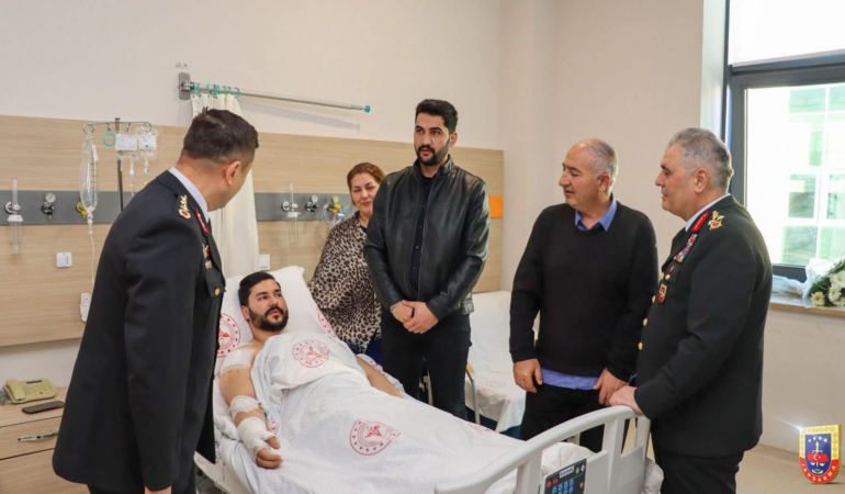 Jandarma Genel Komutanı Orgeneral Ali Çardakcı Yalova’da: Yaralı Polisleri Ziyaret Etti, Şehit Törenlerine Katıldı