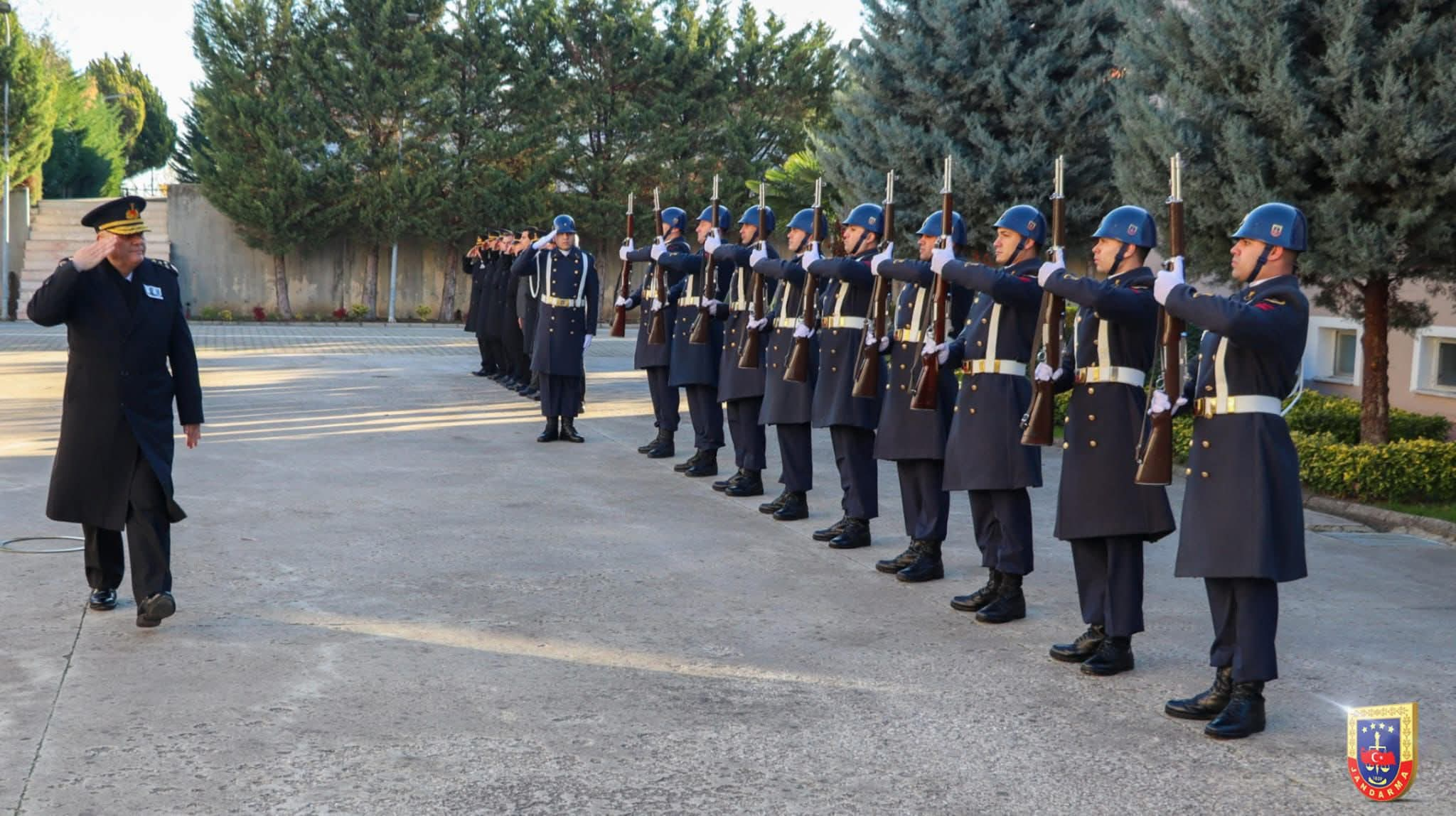 Jandarma Genel Komutanı Orgeneral Ali Çardakcı Yalova’da: Yaralı Polisleri Ziyaret Etti, Şehit Törenlerine Katıldı
