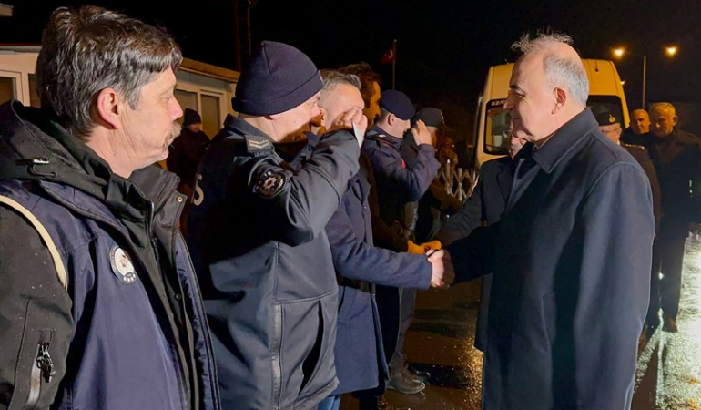 Ordu’da Protokolden Yılbaşı Mesaisi: Görev Başındaki Kamu Personeline Moral Ziyareti