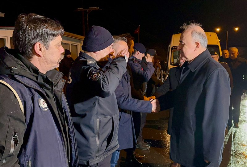 Ordu’da Protokolden Yılbaşı Mesaisi: Görev Başındaki Kamu Personeline Moral Ziyareti