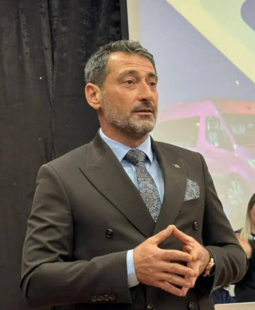 Erhan Baş Yeniden Başkan Seçildi: Yalova Minibüsçüler Odası’nda Güven Tazeledi