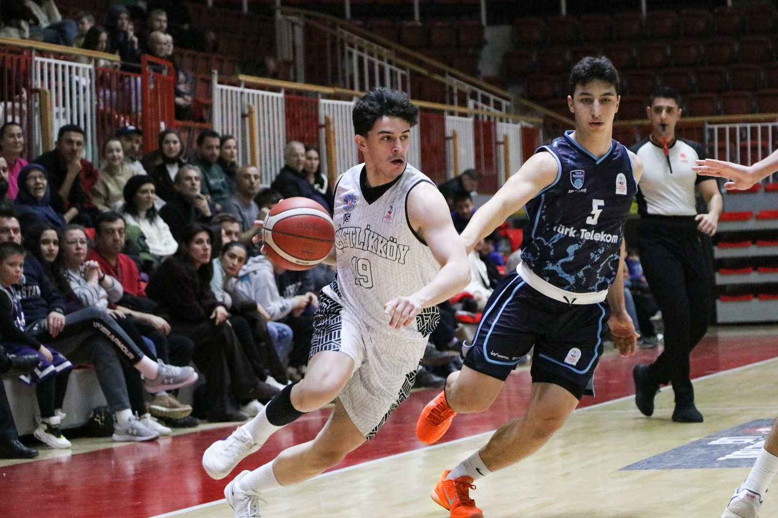 ÇİFTLİKKÖY BELEDİYE, TÜRK TELEKOM’A DİŞ GEÇİREMEDİ (57-65)