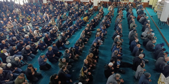 YALOVA’DA ŞEHİT POLİSLER DUALARLA ANILDI