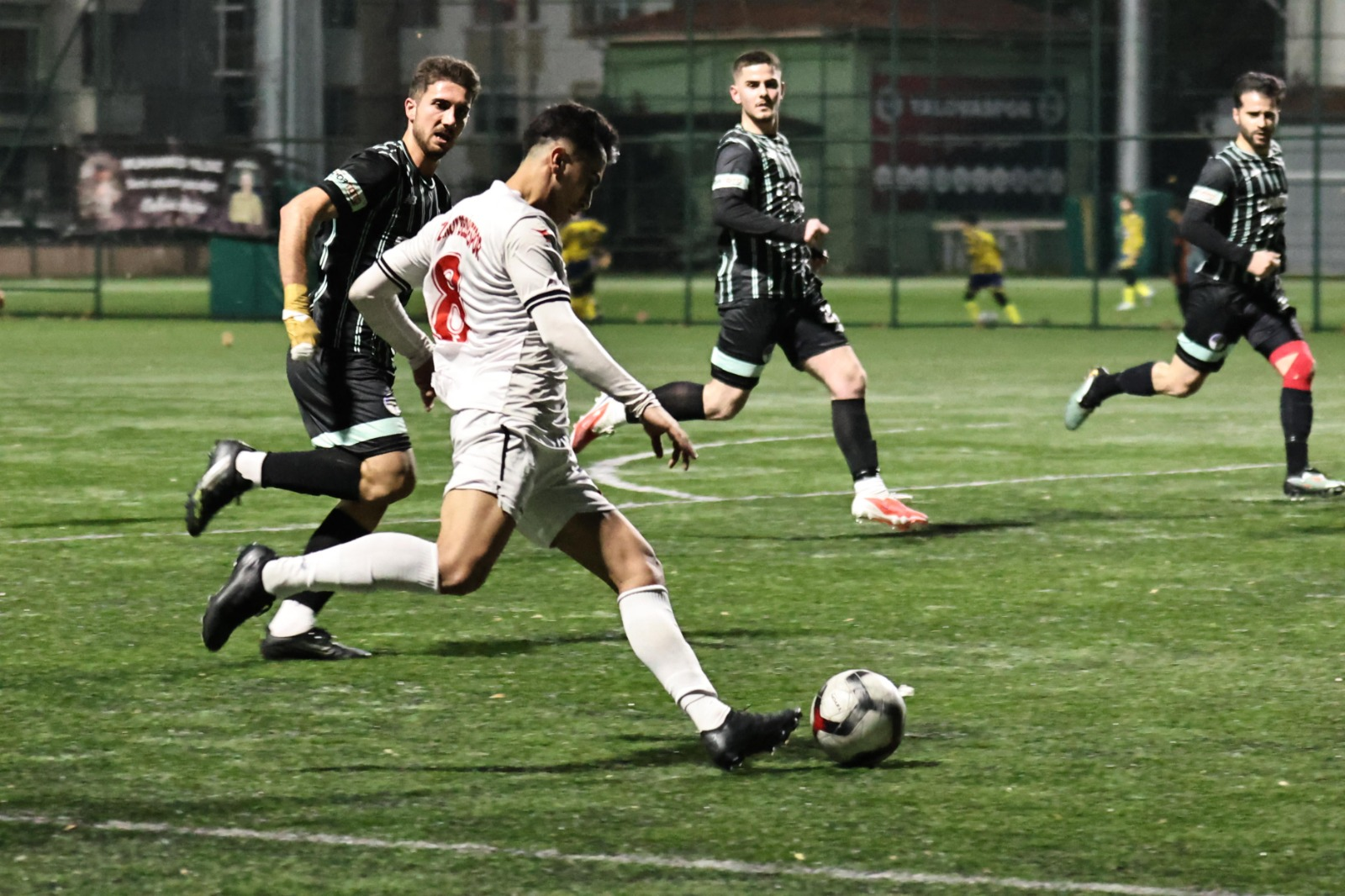 ÇİFTLİKKÖY BELEDİYESPOR, TERMAL’İ 2. YARIDA DEVİRDİ (8-3)