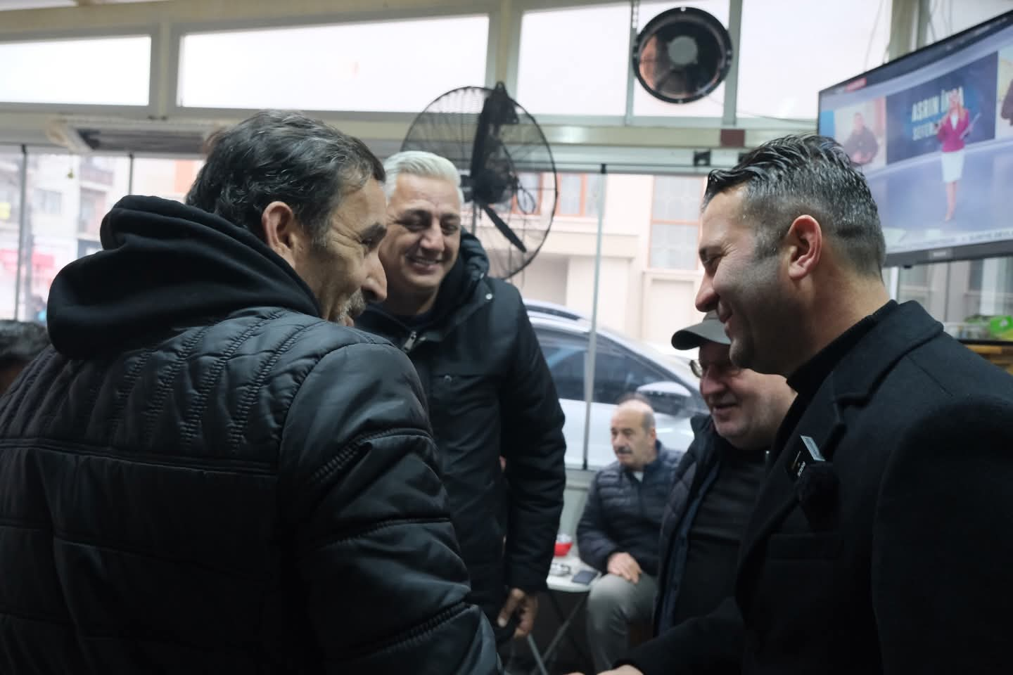 Yalova’da Esnaf Odaklı Seçim Çalışmaları Hız Kesmiyor: “Esnaf da Kazanacak, Yalova da”