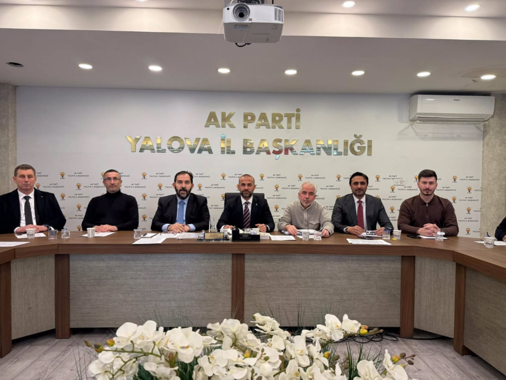 AK Parti Yalova Teşkilatı Ocak Ayı İl Genel Meclis Grup Toplantısında Bir Araya Geldi